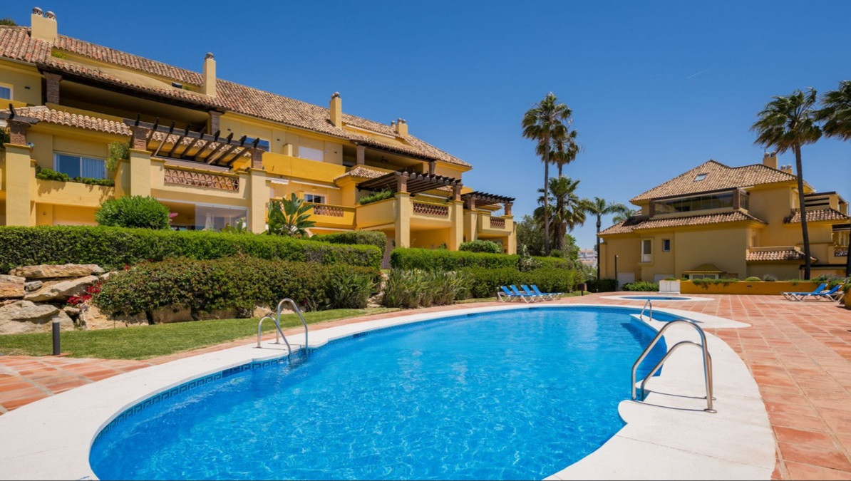 3 Bedroom Apartment in Marbella - Photo 42