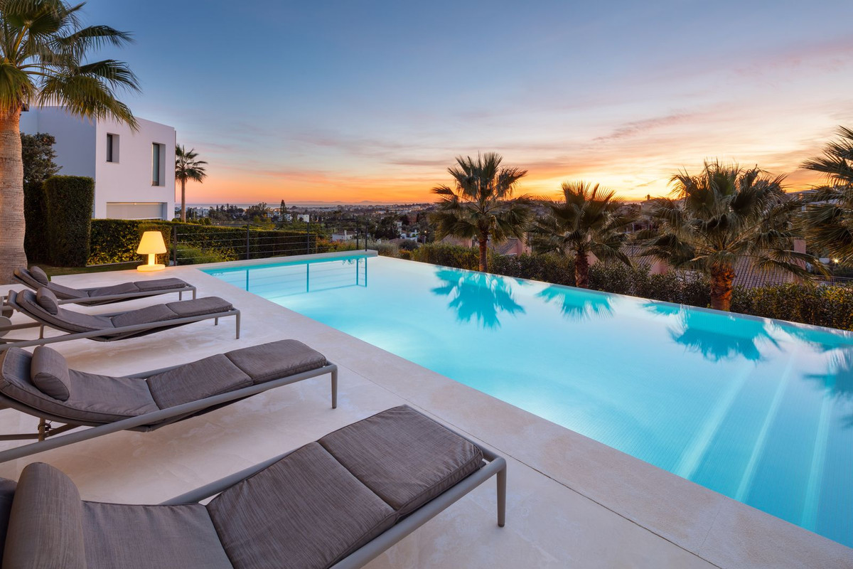 7 Bedroom Villa in Marbella - Photo 23