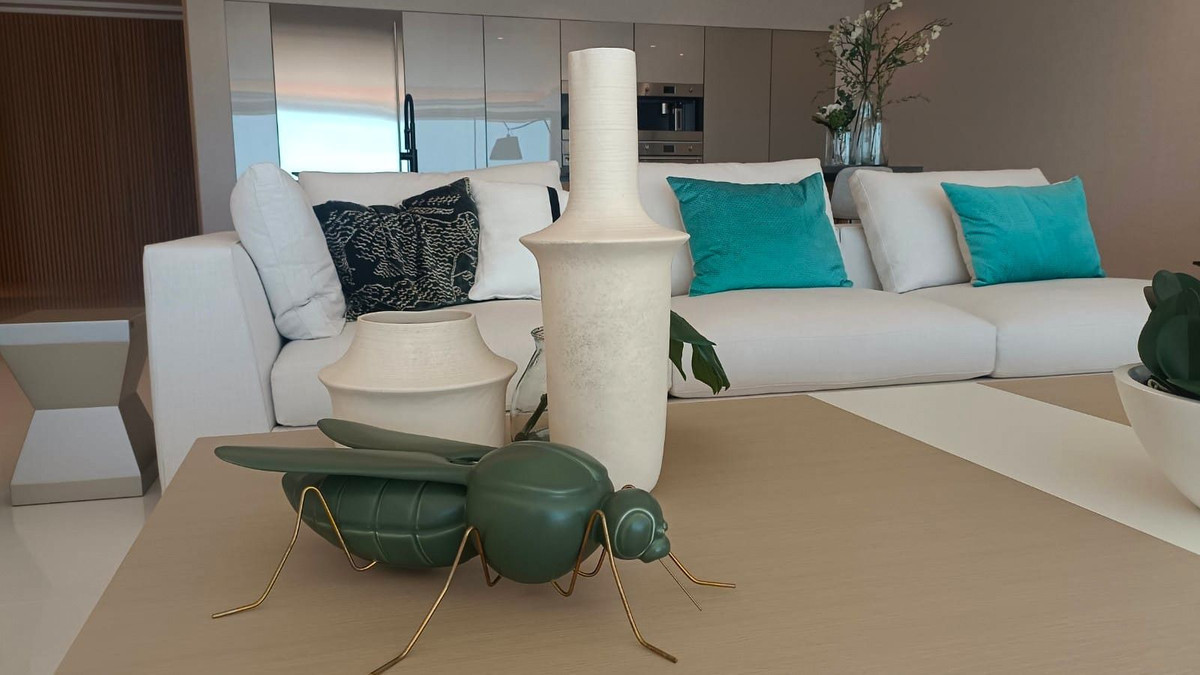 4 Bedroom Apartment in Marbella - Photo 5