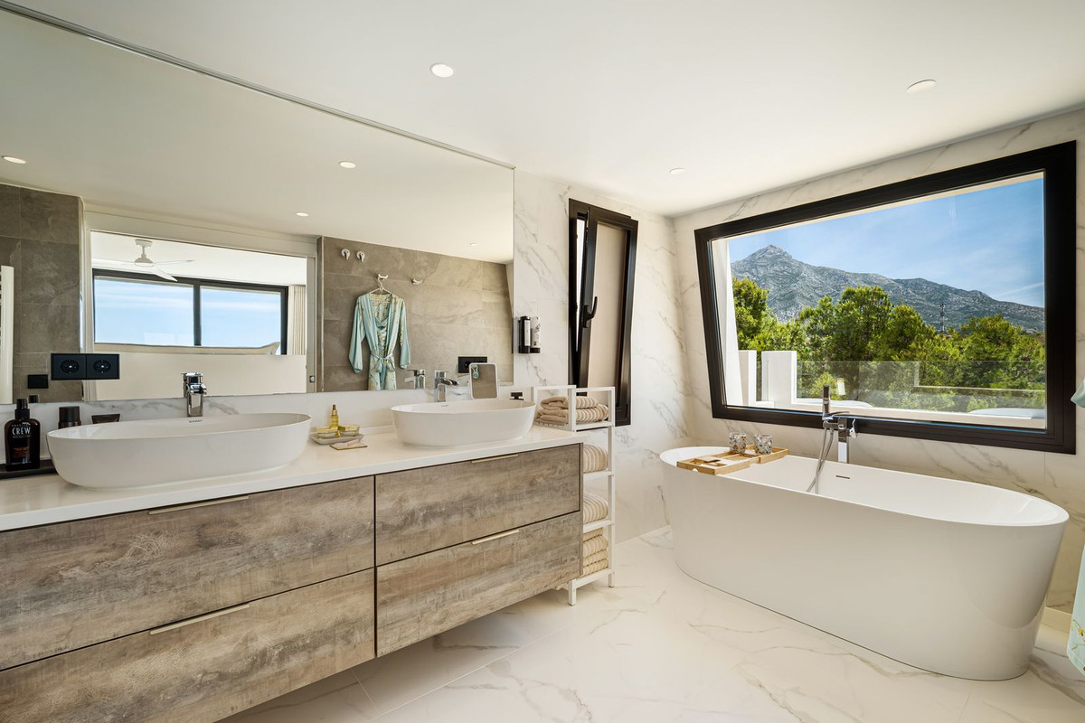 5 Bedroom Villa in Marbella - Foto 11
