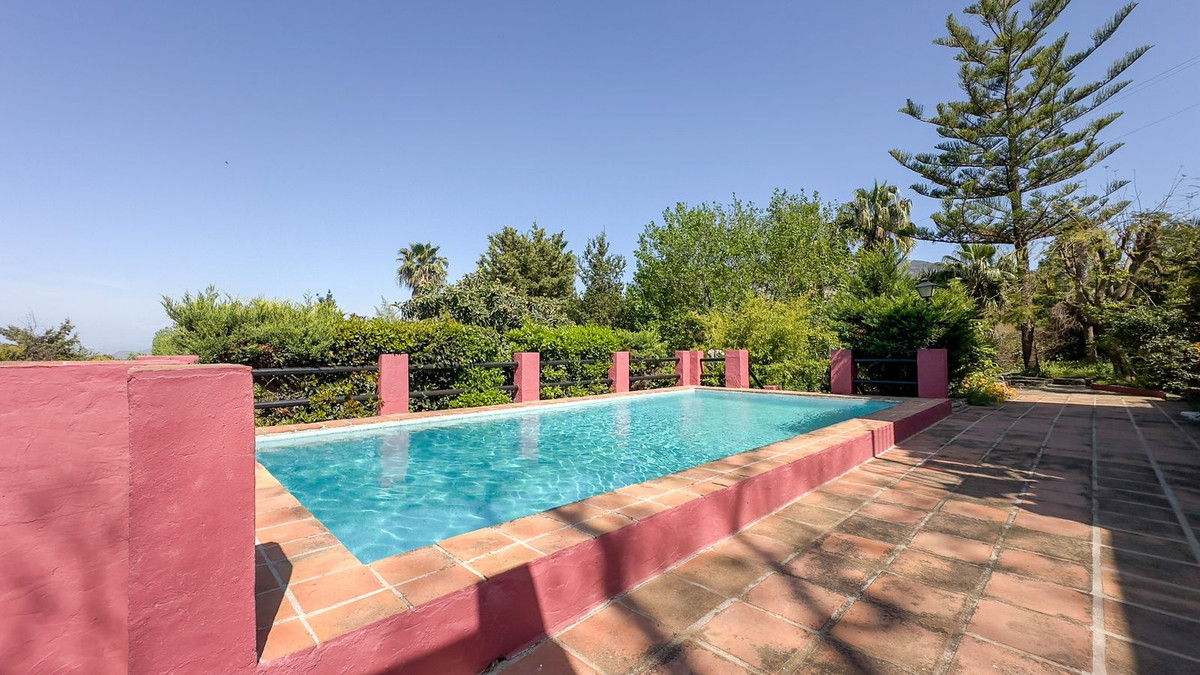 3 Bedroom Country house in Alhaurín el Grande - Photo 42