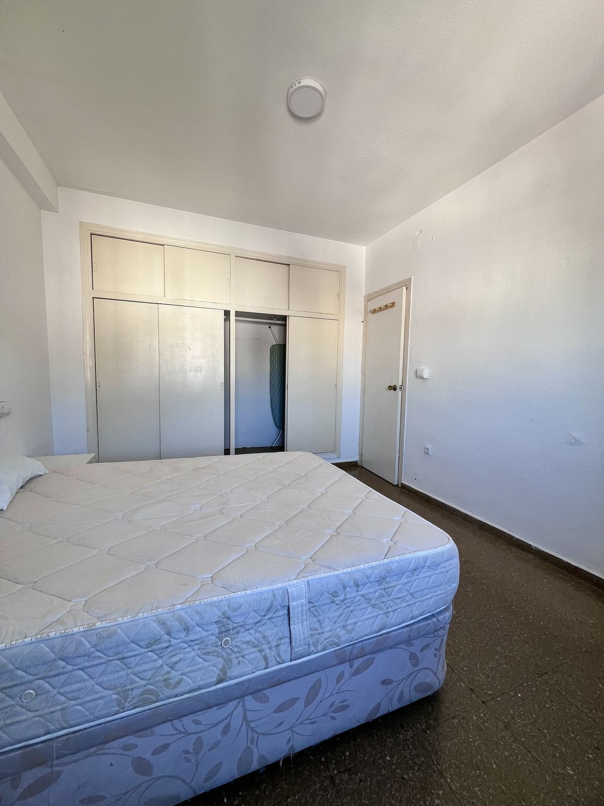3 Bedroom Apartment in Marbella - Photo 23
