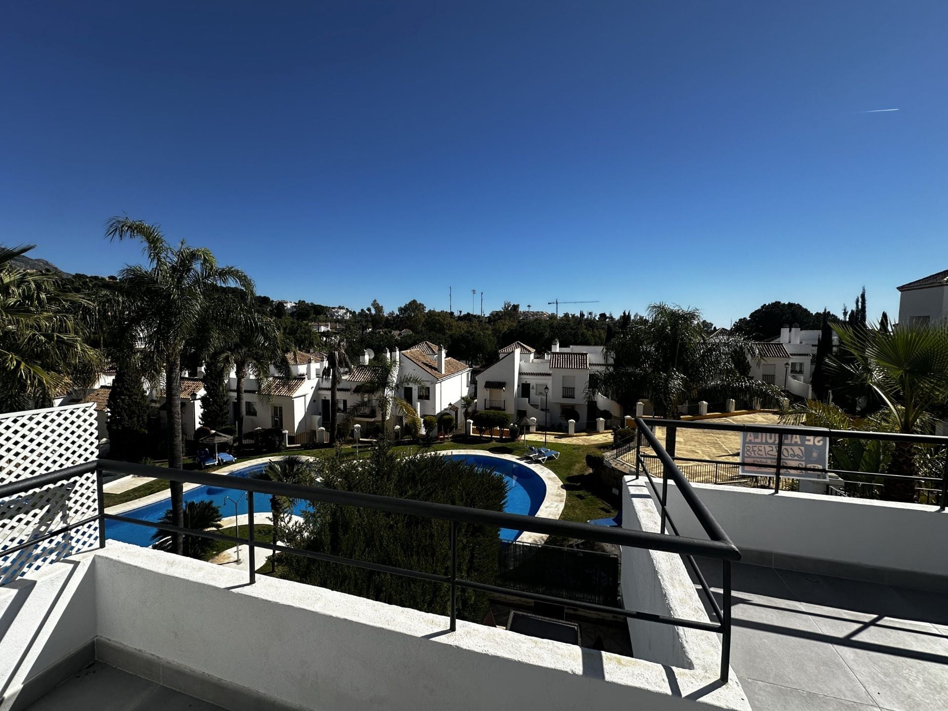 2 Bedroom Apartment in Marbella - Foto 4
