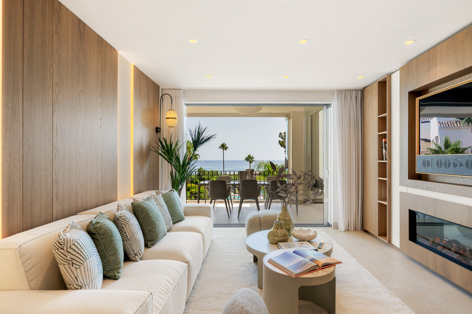3 Bedroom Apartment in Estepona - Photo 11
