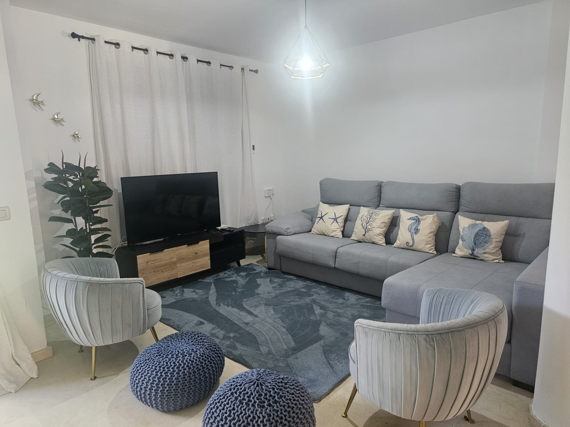 3 Bedroom Townhouse in Estepona - Photo 8