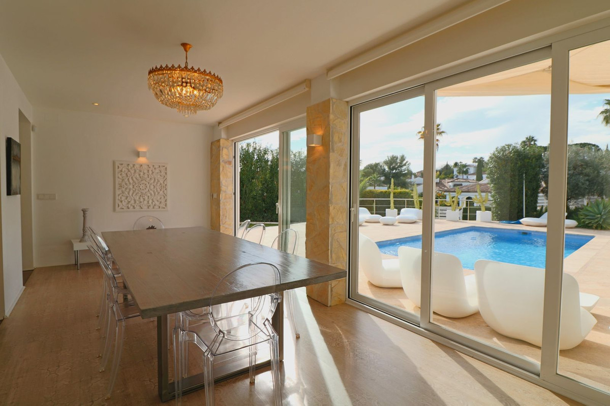 5 Bedroom Villa in Marbella - Foto 6