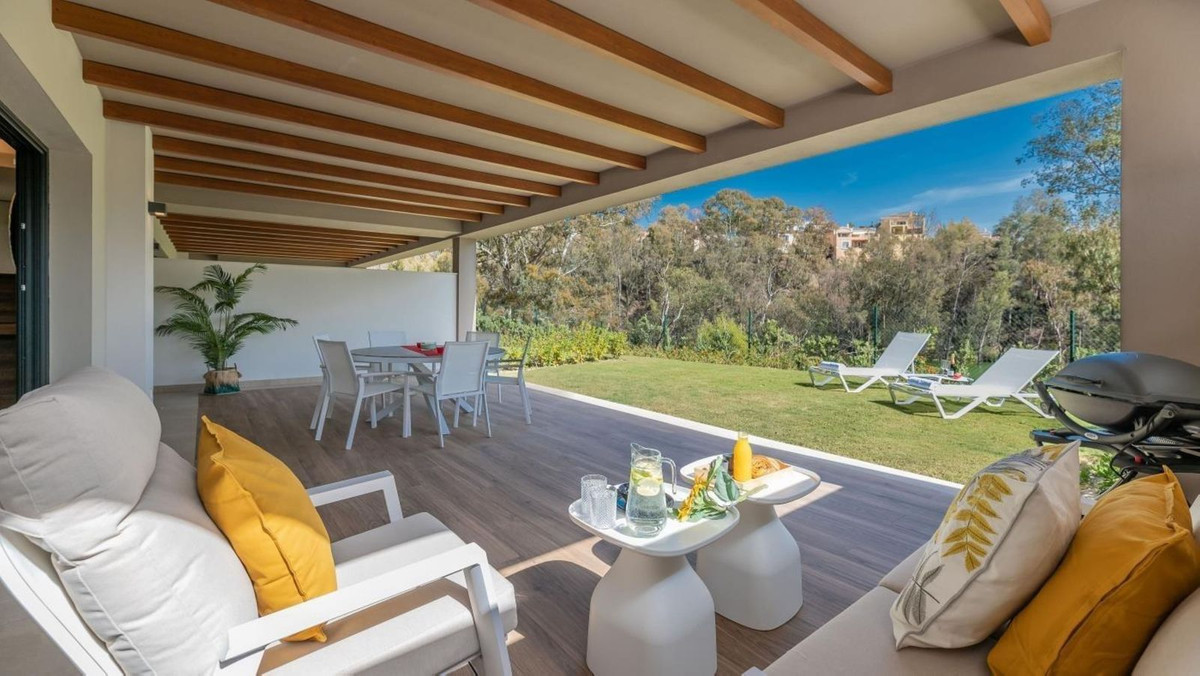 3 Bedroom Apartment in Marbella - Photo 18