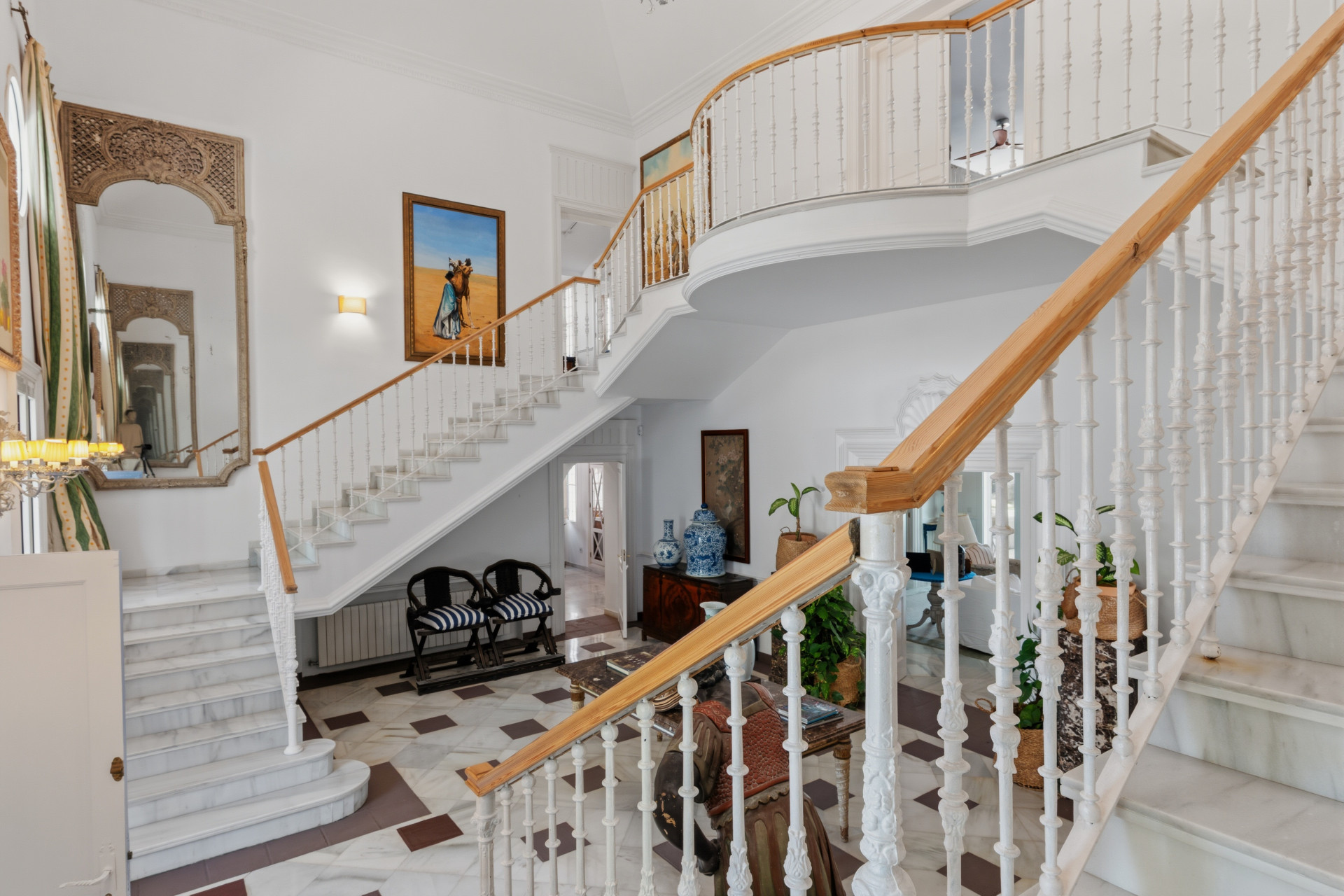 7 Bedroom Villa in Estepona - Photo 20