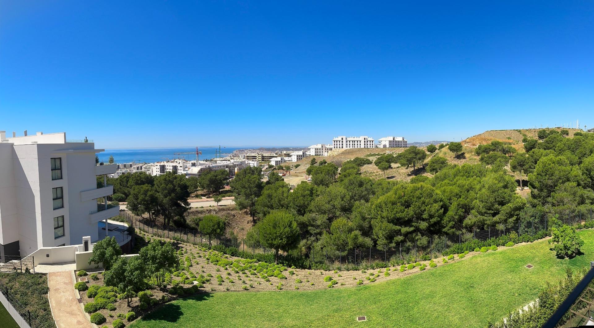 2 Bedroom Apartment in Benalmádena - Foto 11