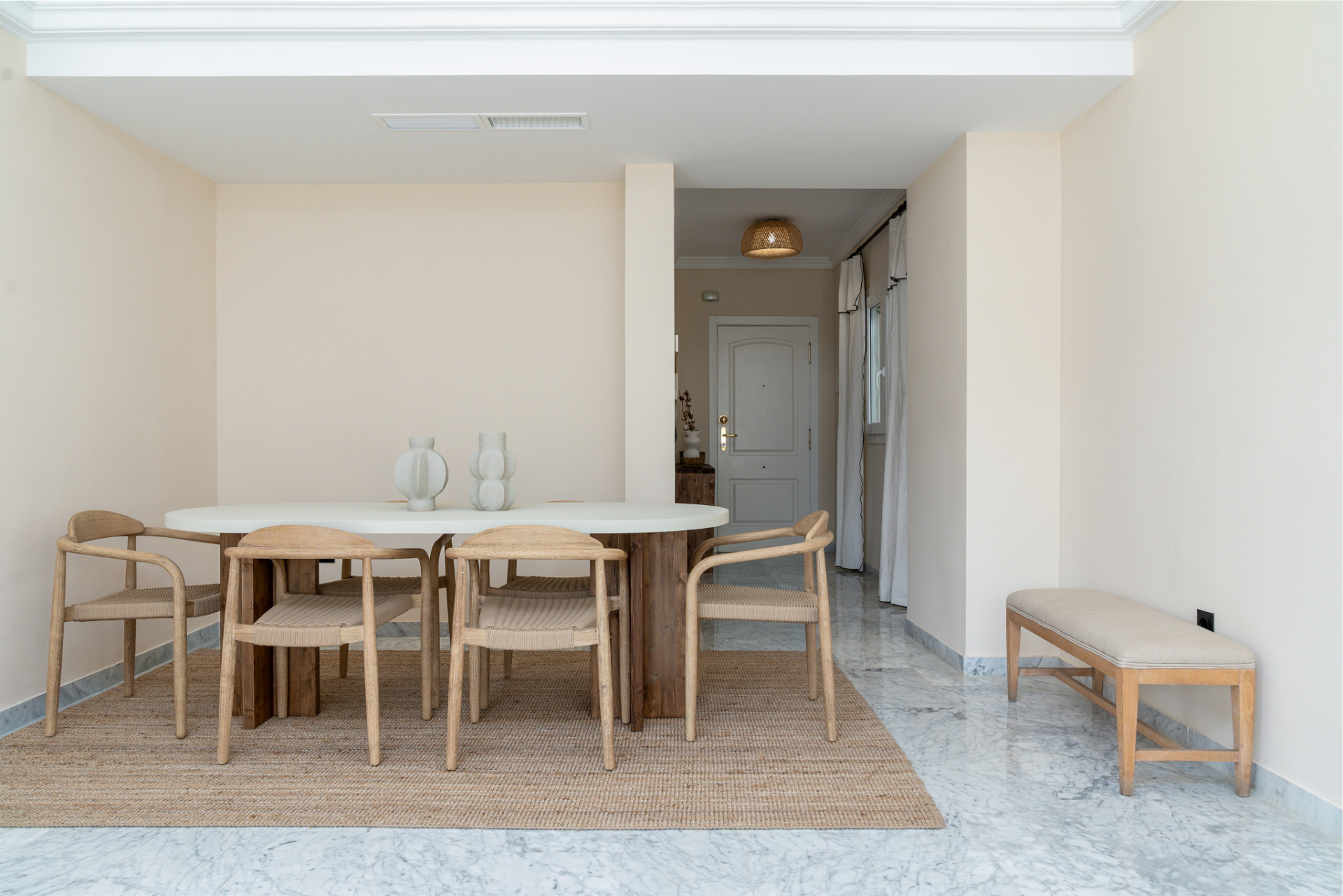 4 Bedroom Apartment in Marbella - Photo 10