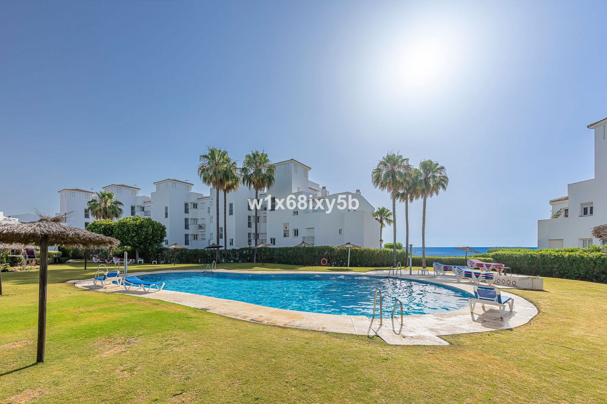 2 Bedroom Apartment in Manilva