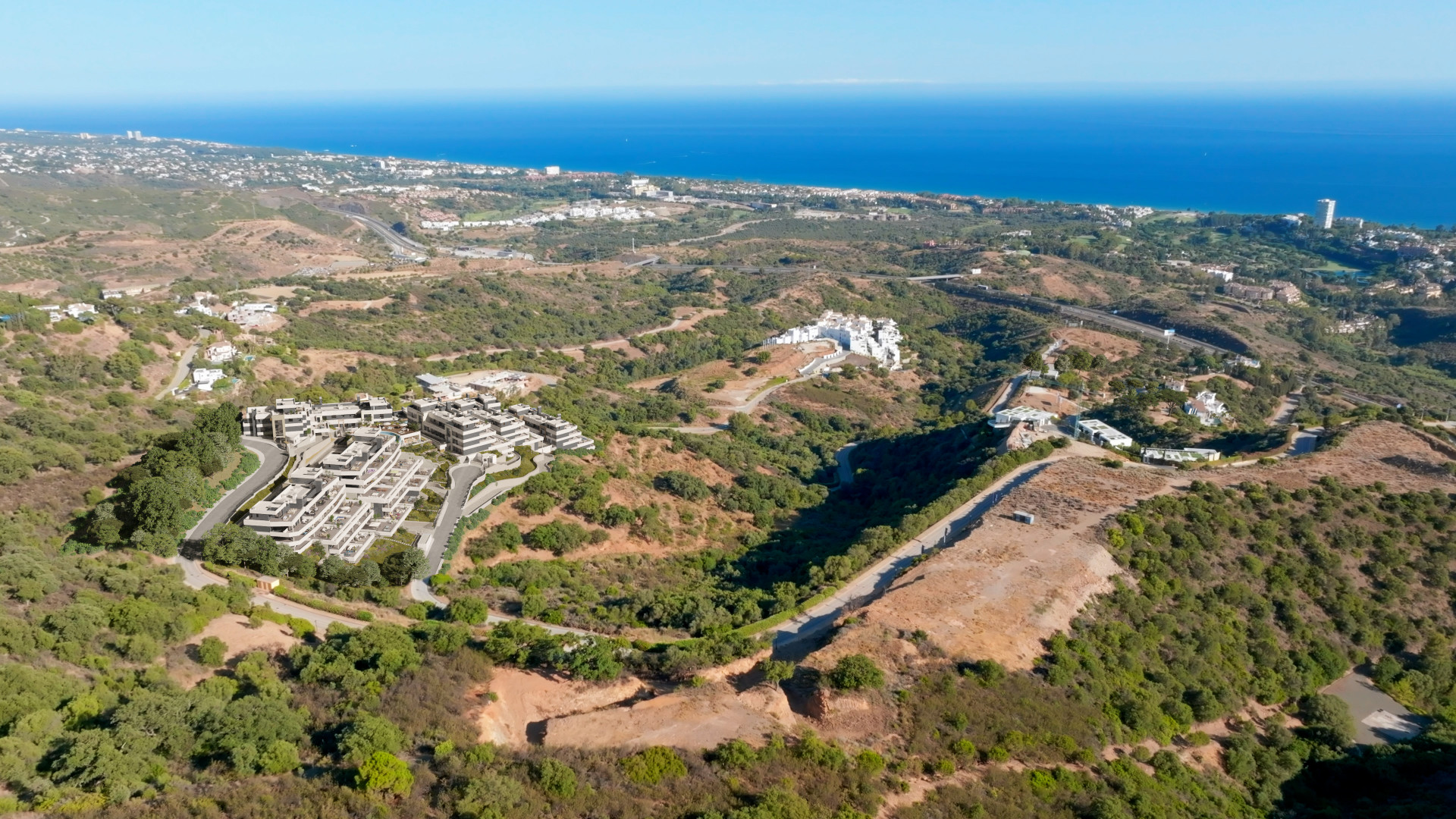 2 Bedroom Apartment in Marbella - Photo 13