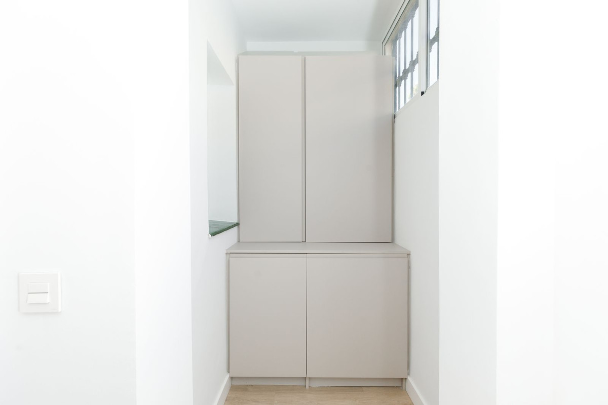 3 Bedroom Apartment in Benahavís - Photo 10