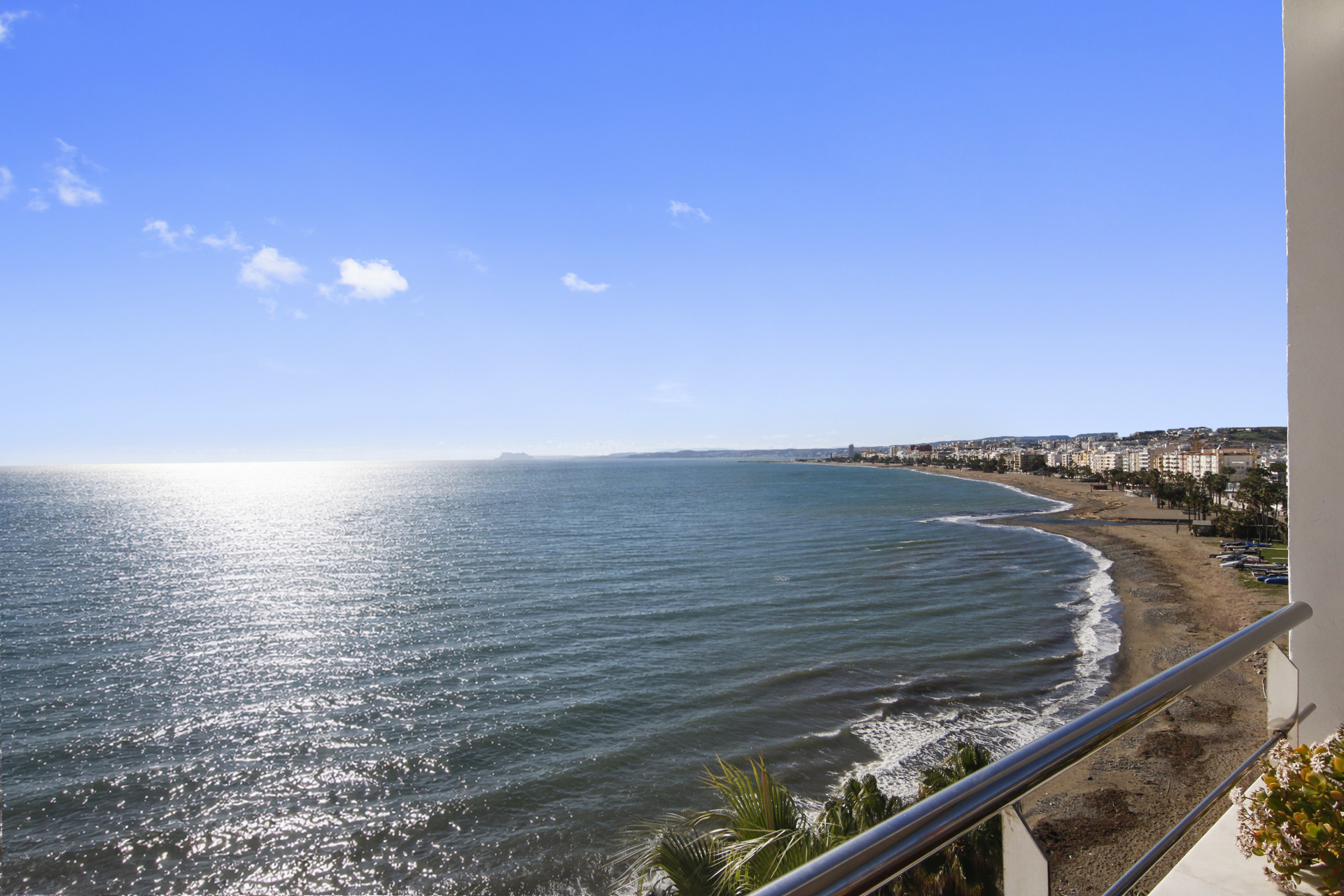 3 Bedroom Penthouse in Estepona - Foto 16