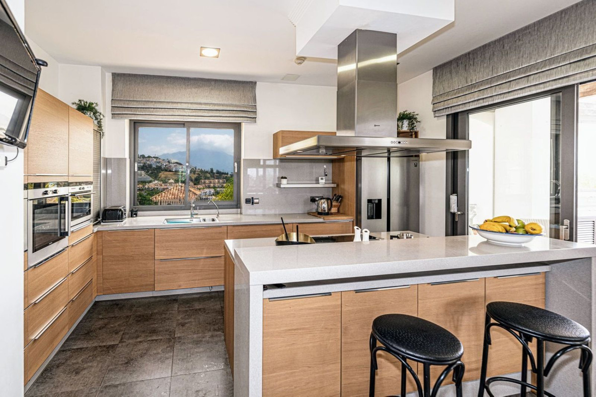 4 Bedroom Villa in Benahavís - Foto 12