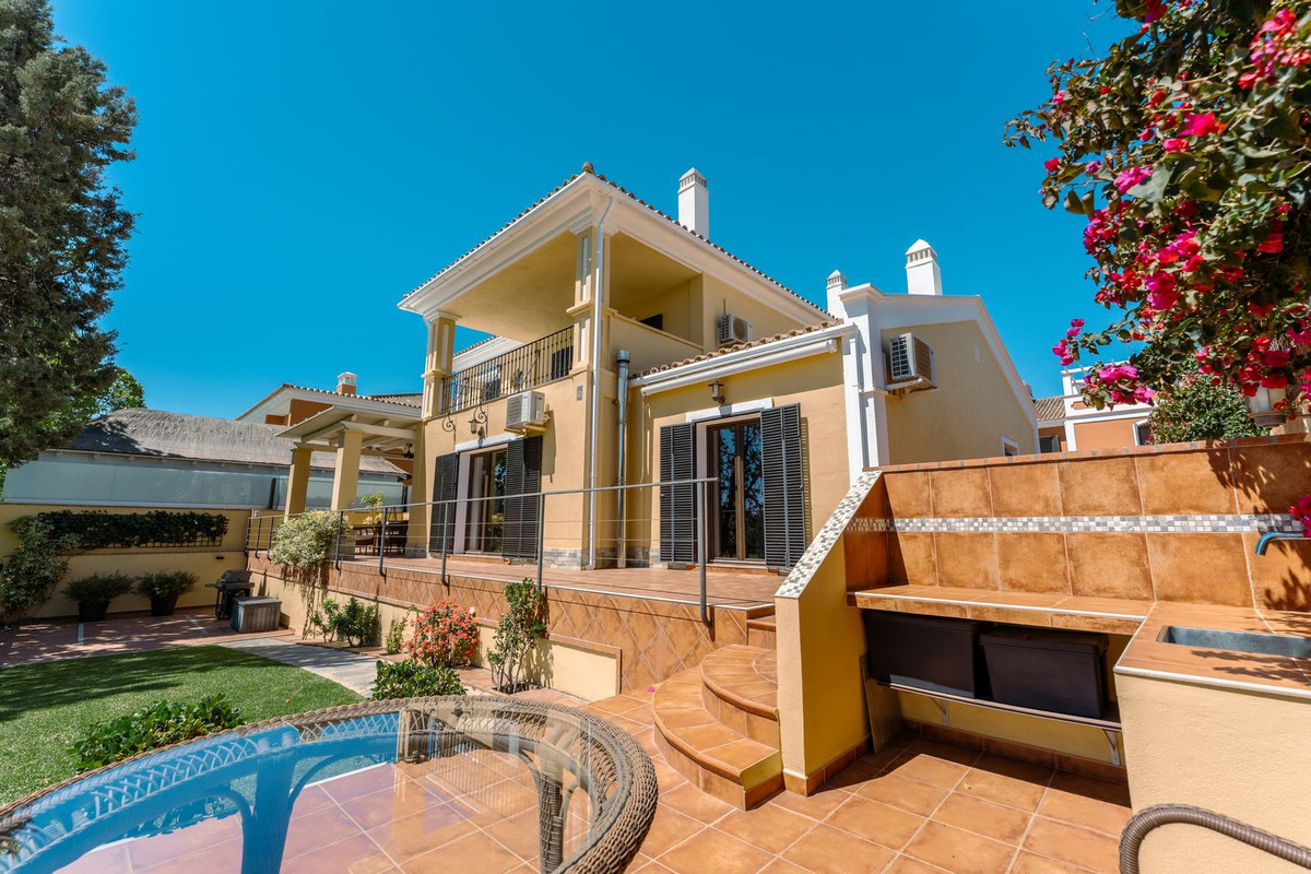 5 Bedroom Villa in San Pedro de Alcántara - Foto 36