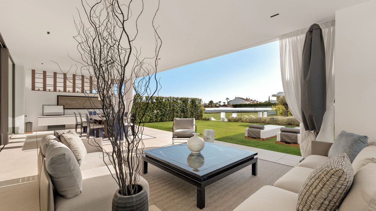 4 Bedroom Villa in Marbella - Foto 15