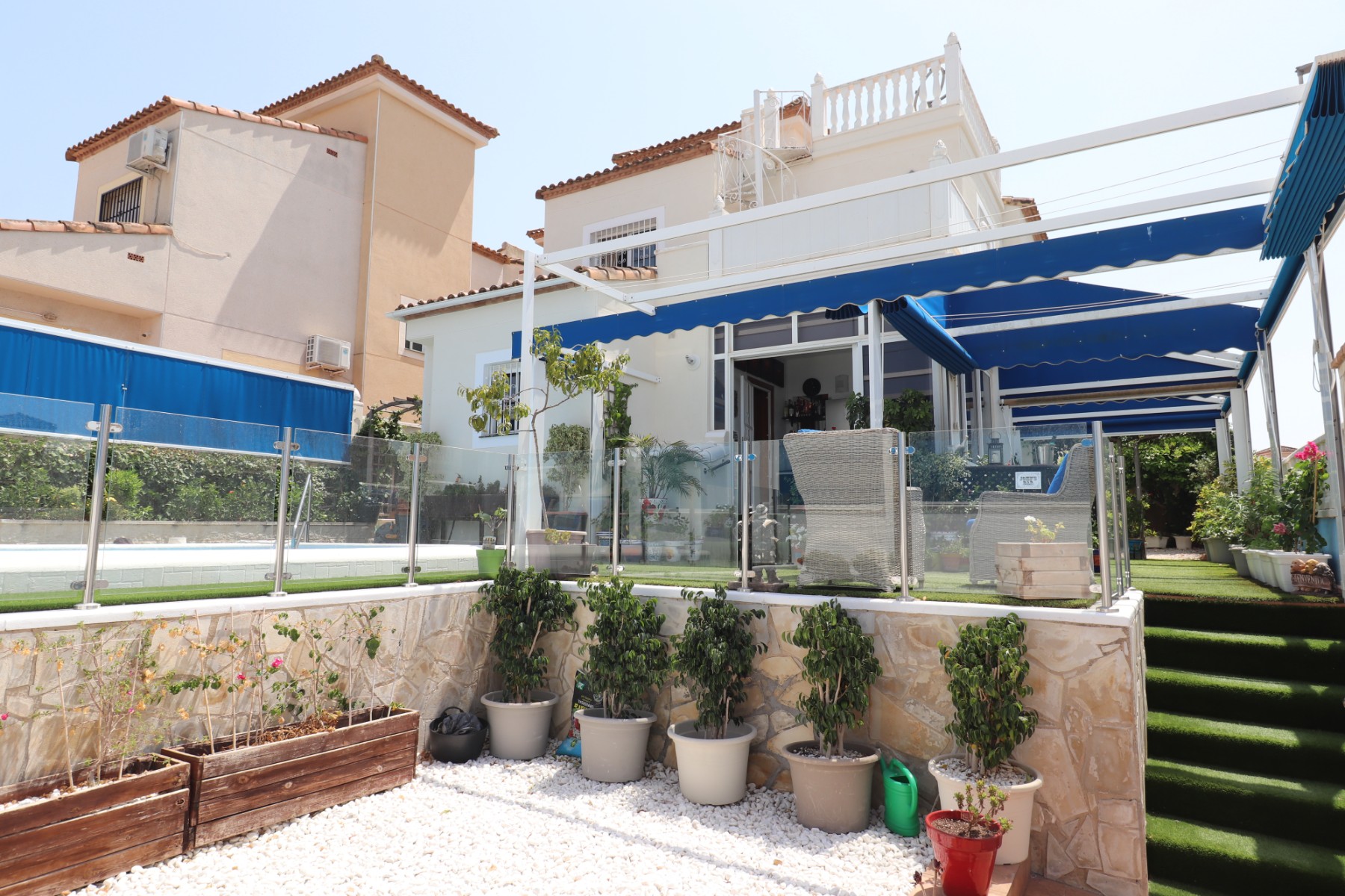 Moradia com 4 quartos com piscina em Alicante, Espanha – Foto 26