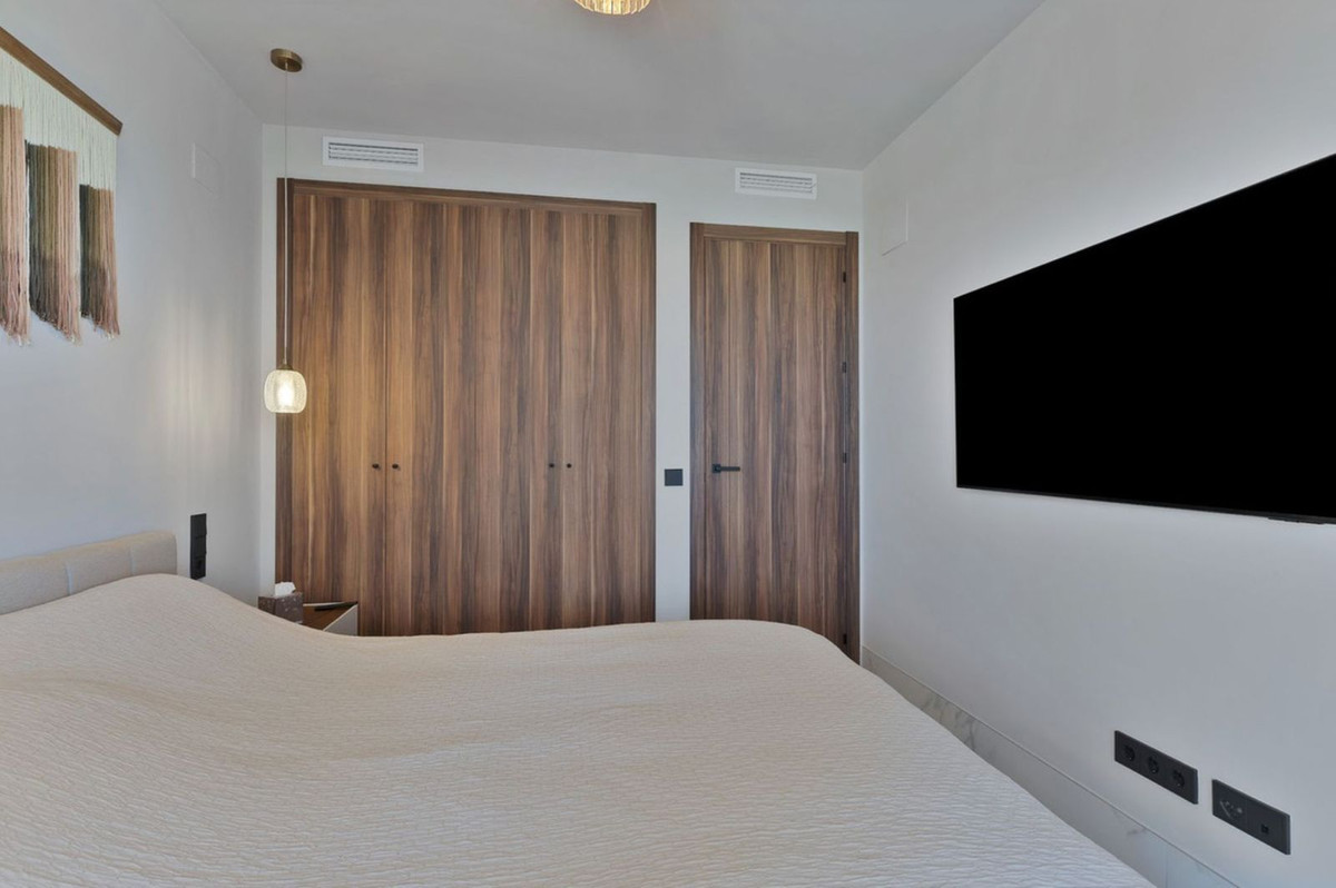 3 Bedroom Apartment in San Pedro de Alcántara - Photo 24