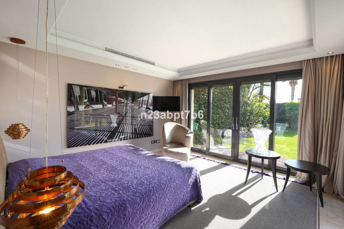 4 Bedroom Villa in Marbella - Foto 14