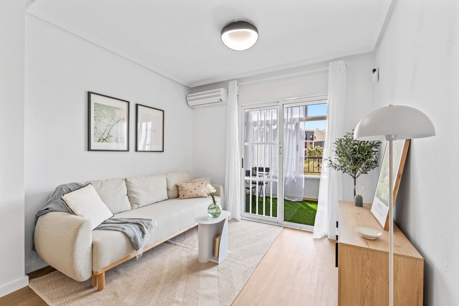 Apartamento com 2 quartos com piscina em Alicante, Espanha – Foto 2
