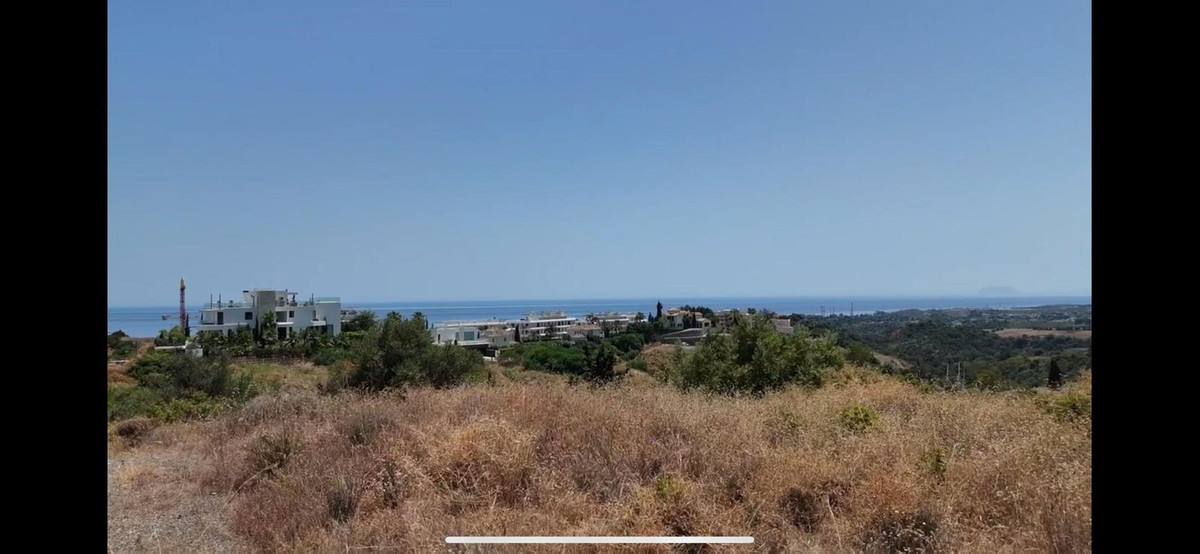 5,095 m² Plot in Estepona - Photo 2