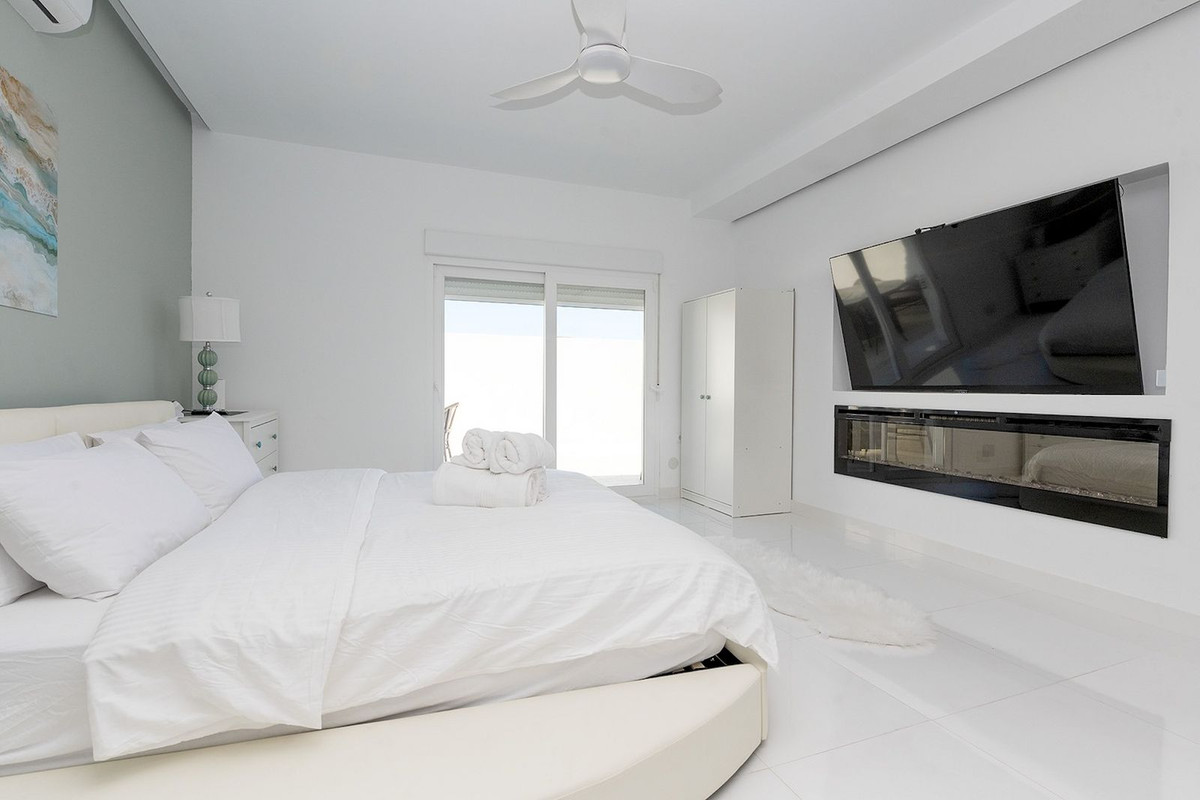 6 Bedroom Villa in Benalmádena - Foto 26