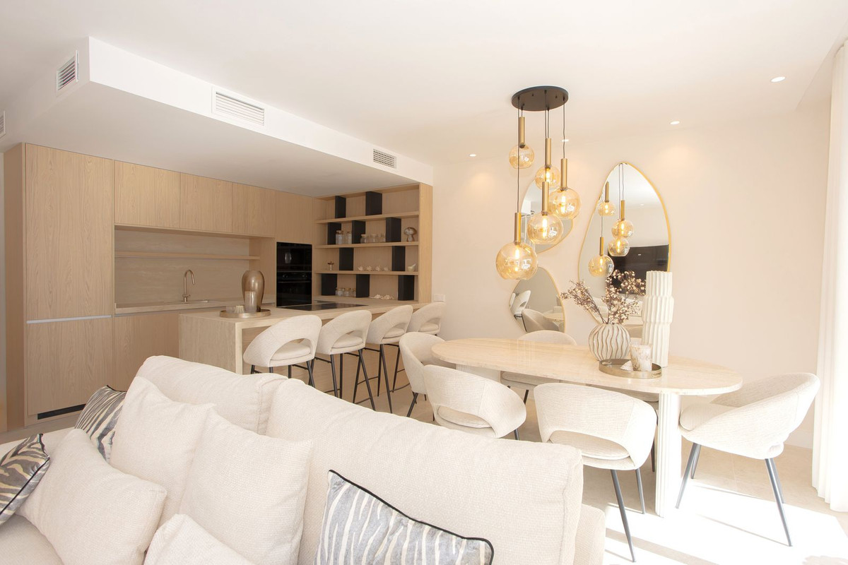 Apartamento com 4 quartos com piscina em Málaga, Espanha – Foto 5