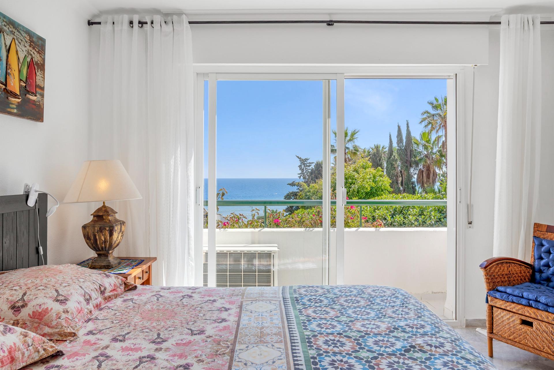 3 Bedroom Villa in Estepona - Photo 19