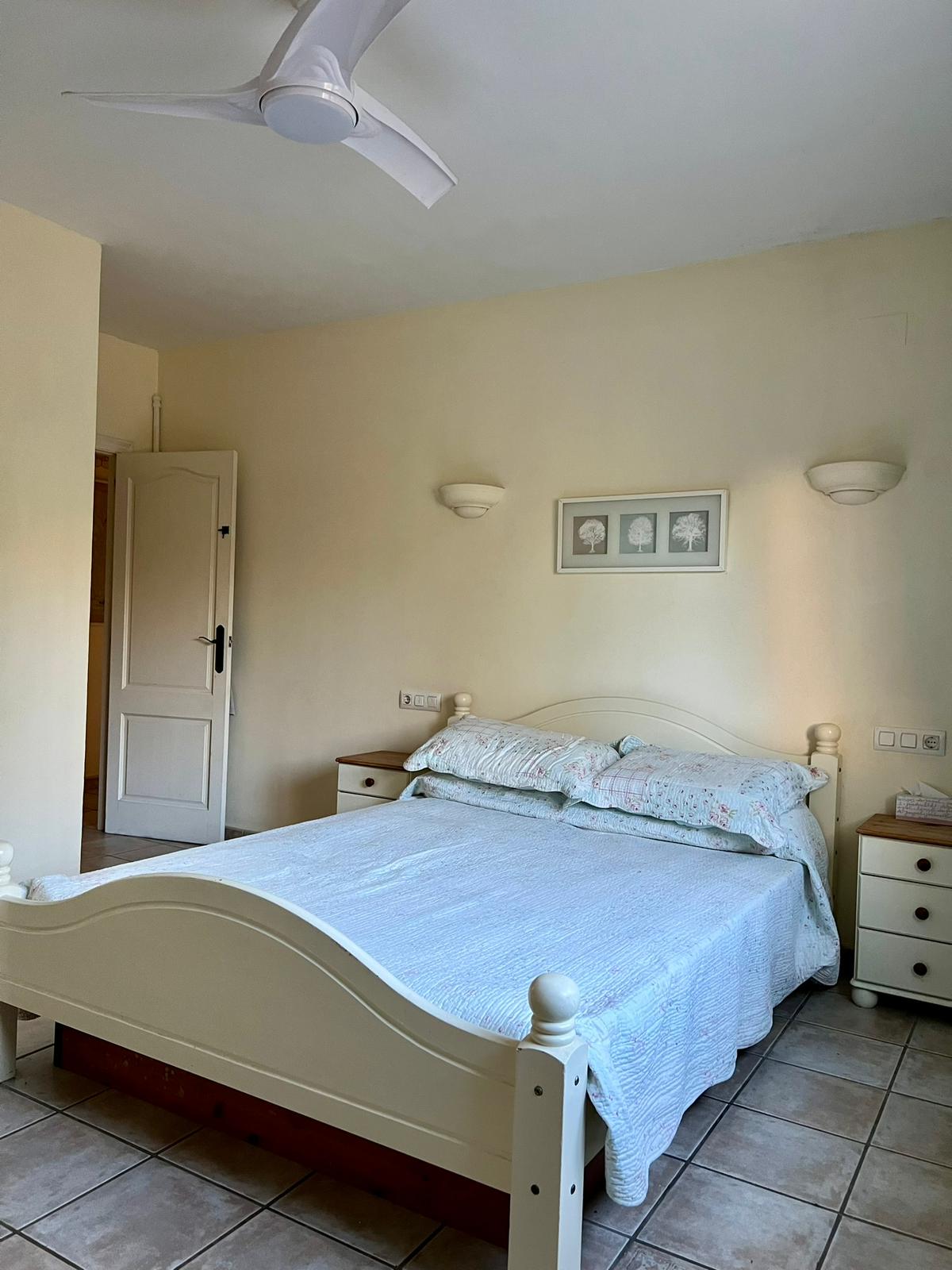 Moradia com 3 quartos com piscina em Alicante, Espanha – Foto 21