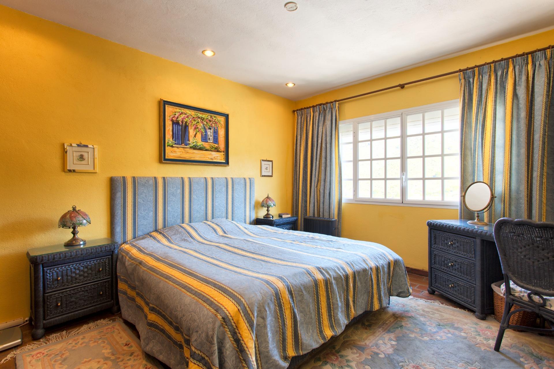 3 Bedroom Townhouse in Benahavís - Photo 15
