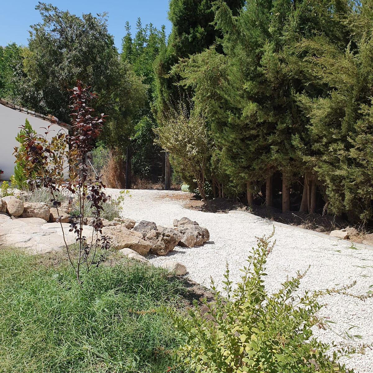 Chalet de 4 dormitorios en Granada – Foto 29
