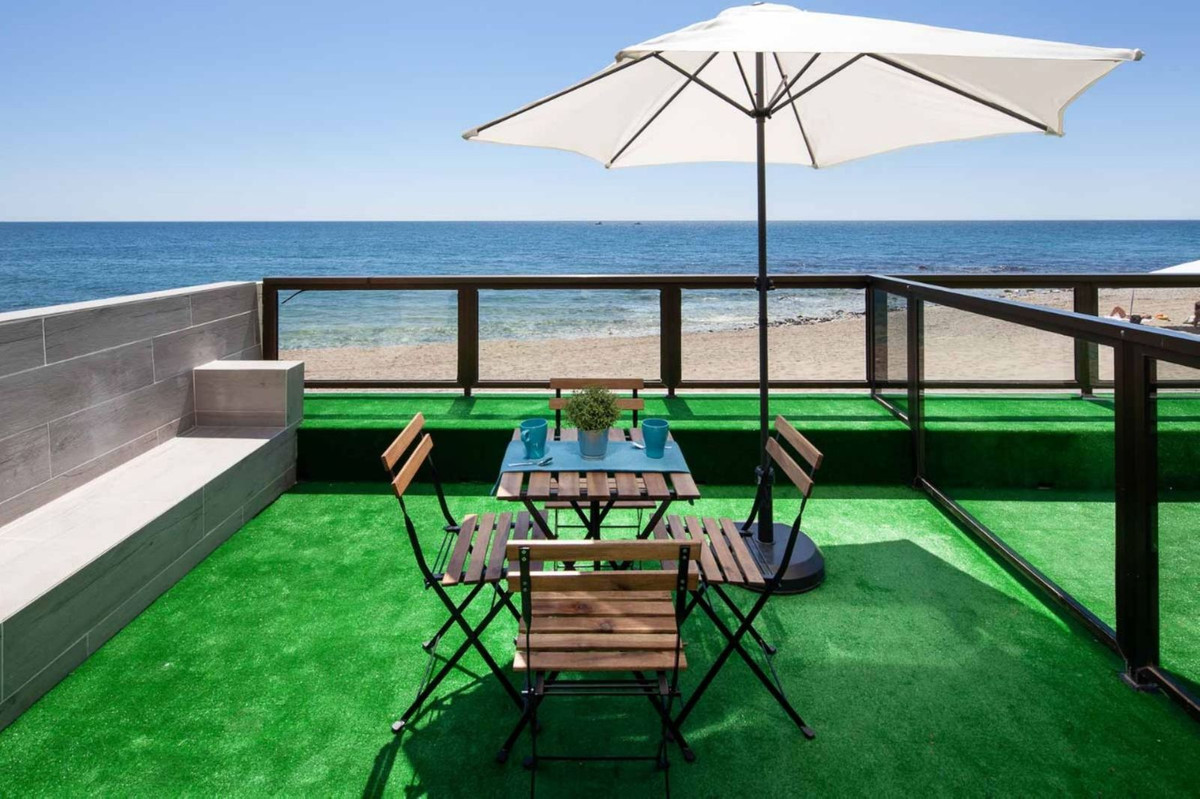 7 Bedroom Apartment in Benalmádena - Photo 2