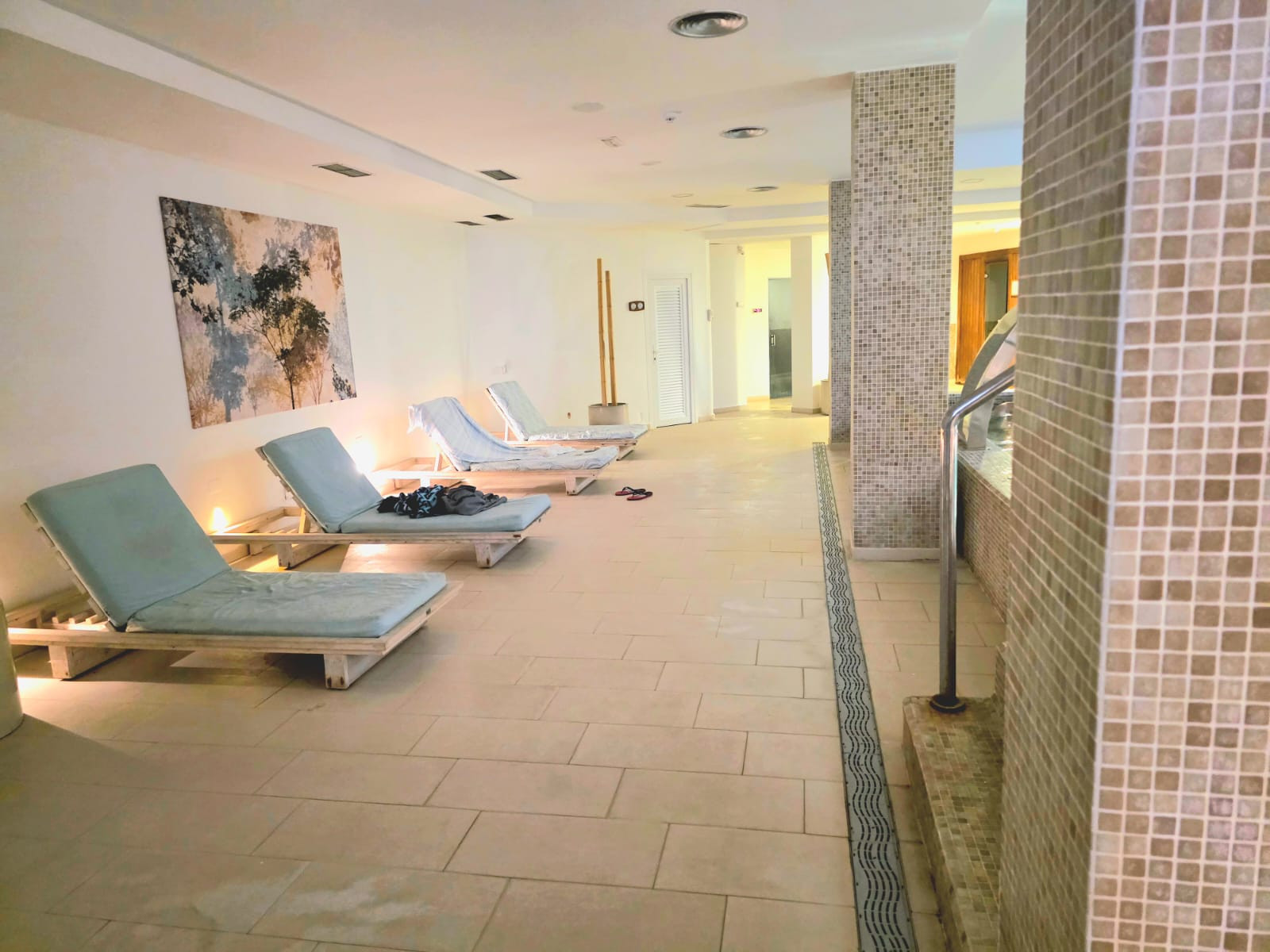 3 Bedroom Apartment in Marbella - Photo 12
