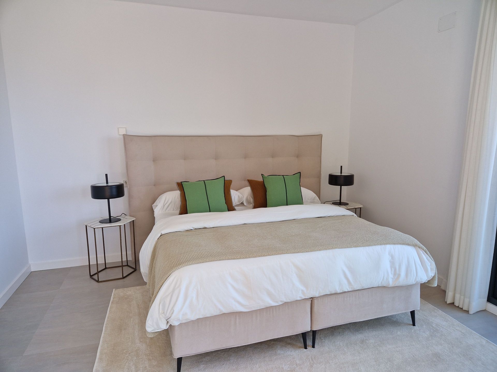 4 Bedroom Villa in Marbella - Photo 19