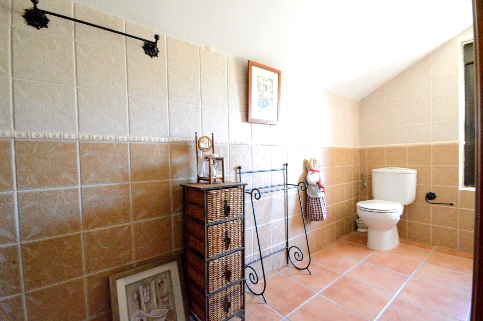 6-bedroom villa in Granada, Spain – Photo 15