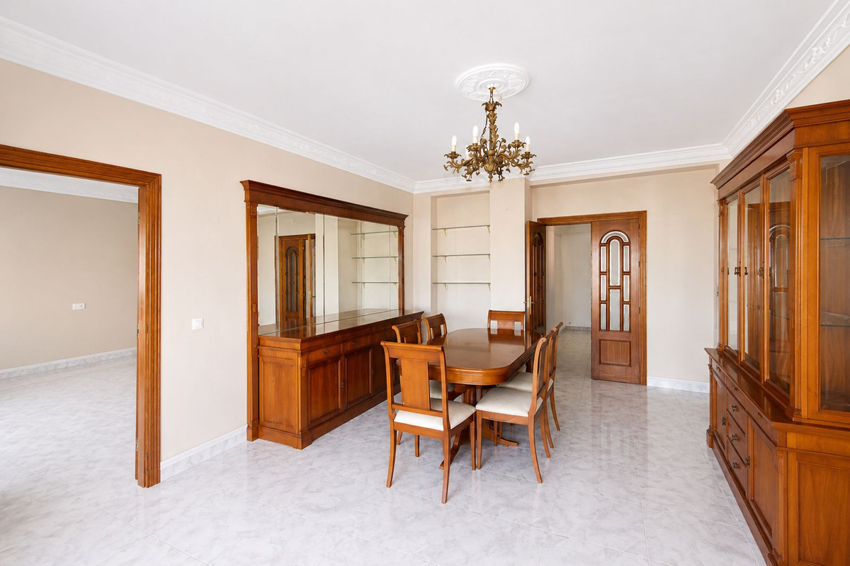 3 Bedroom Apartment in Fuengirola - Foto 6