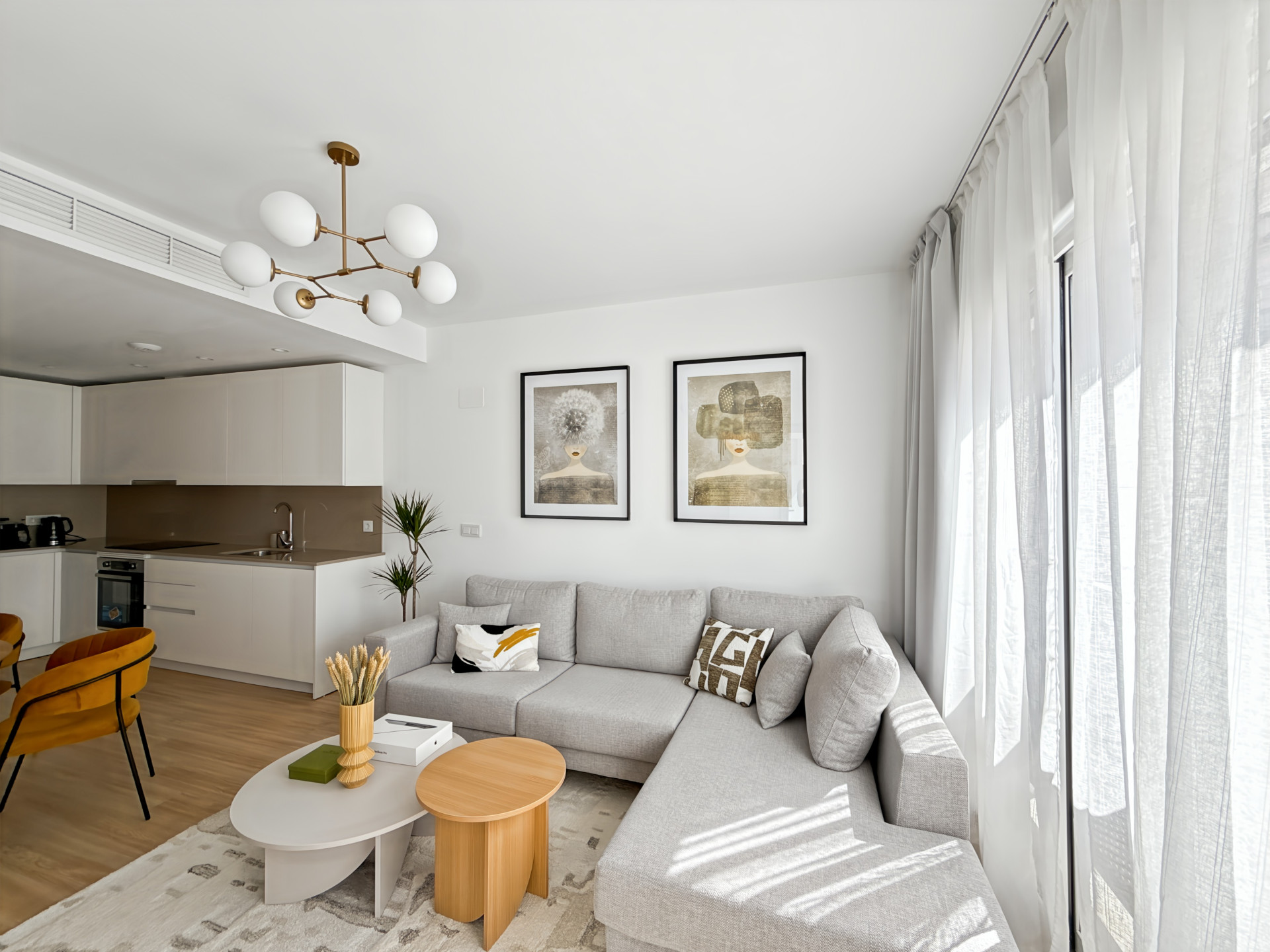 2 Bedroom Apartment in Málaga - Photo 14
