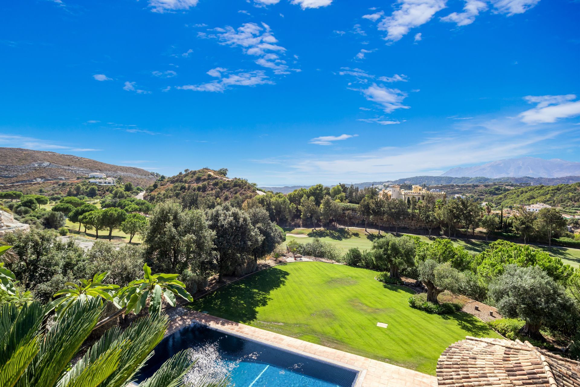 4 Bedroom Villa in Benahavís - Foto 19