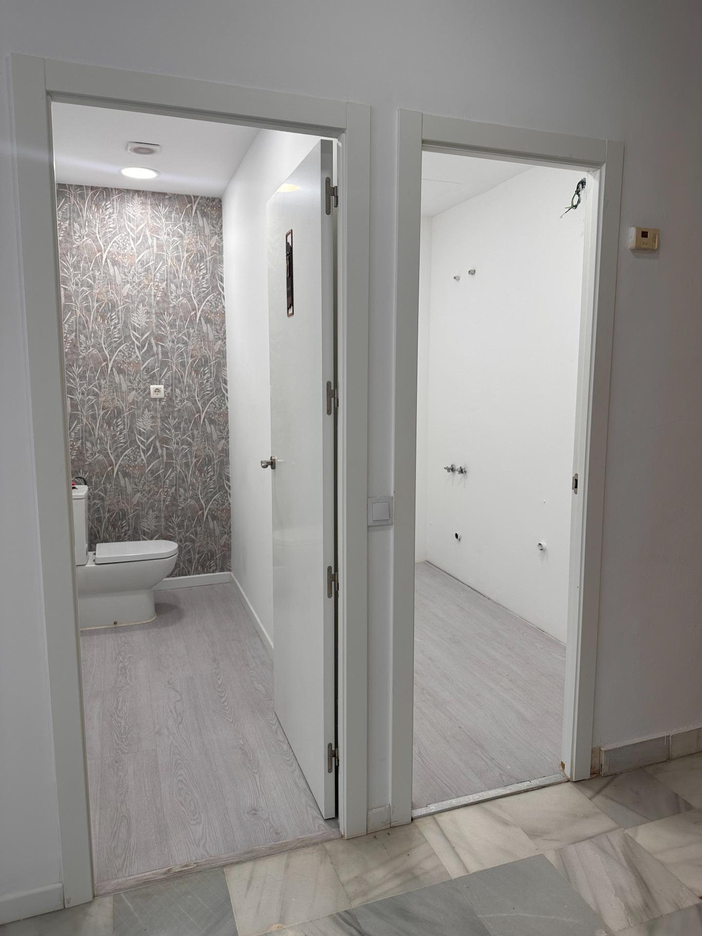 Locale commerciale a Malaga, Spagna – Foto 8