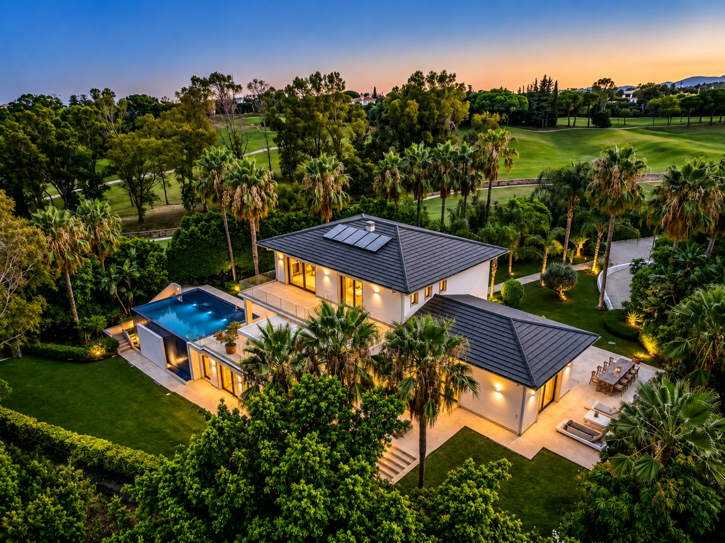 5 Bedroom Villa in Marbella - Photo 26
