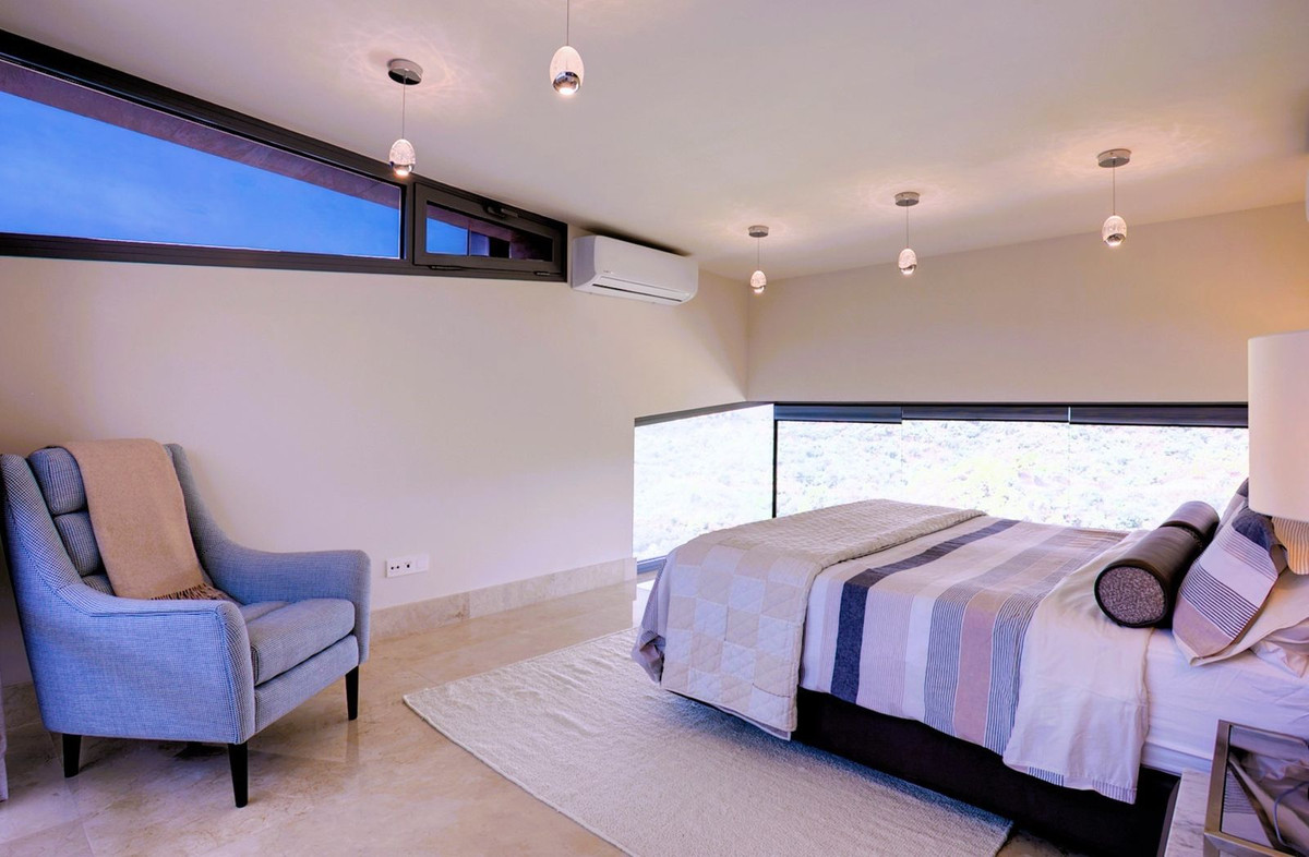 6 Bedroom Villa in Benahavís - Foto 8