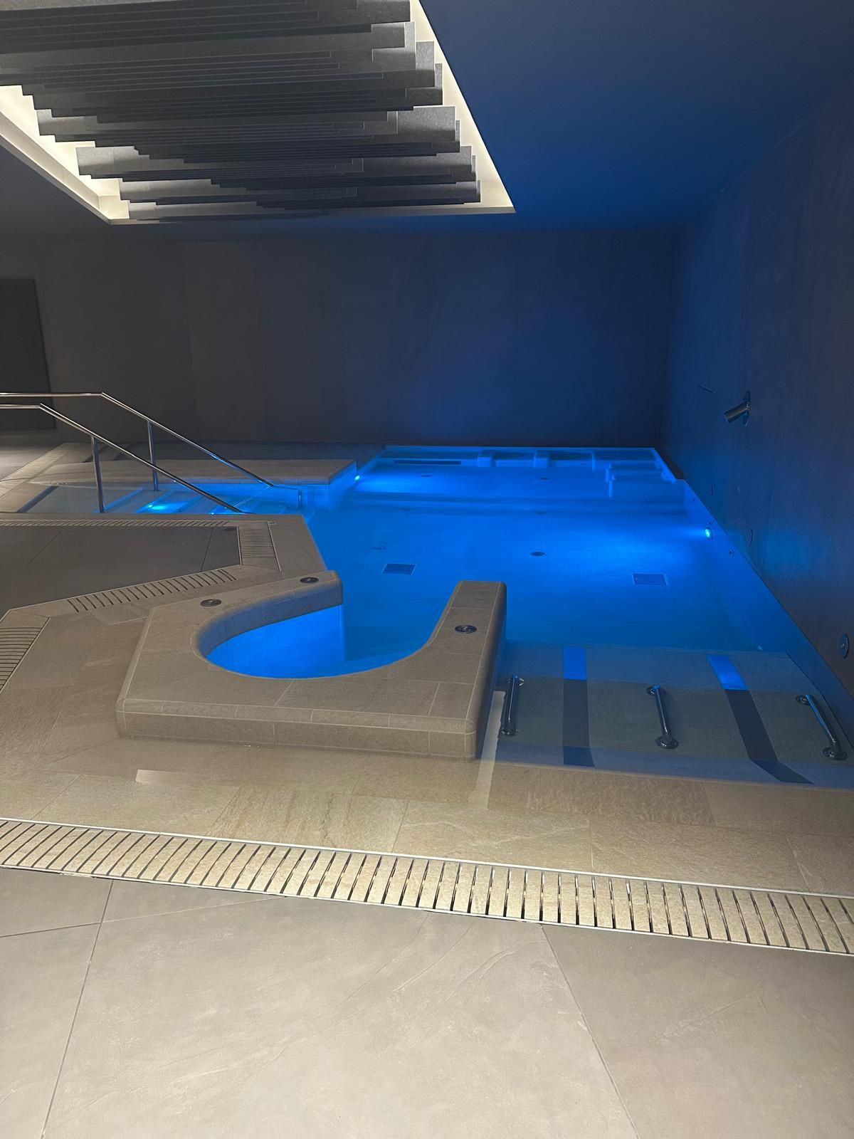 2 Bedroom Apartment in Marbella - Photo 55