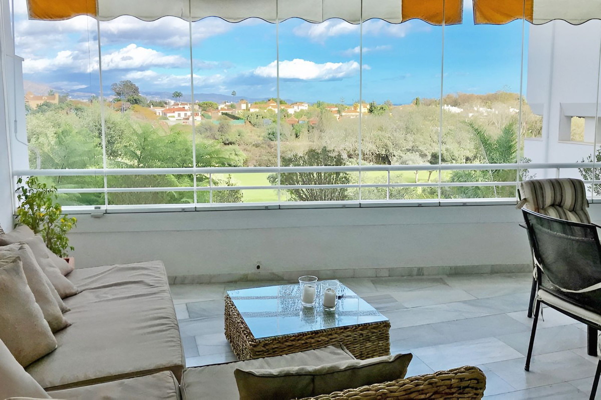Apartment in Guadalmina Baja