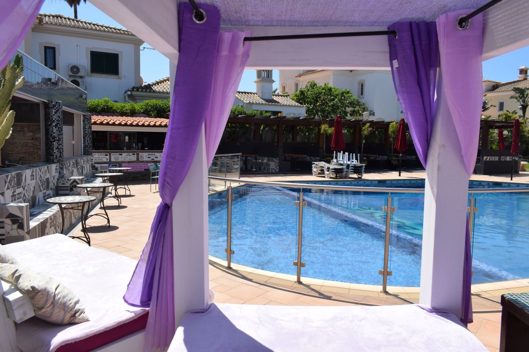 Gewerbefläche mit Pool in Spanien – Foto 19