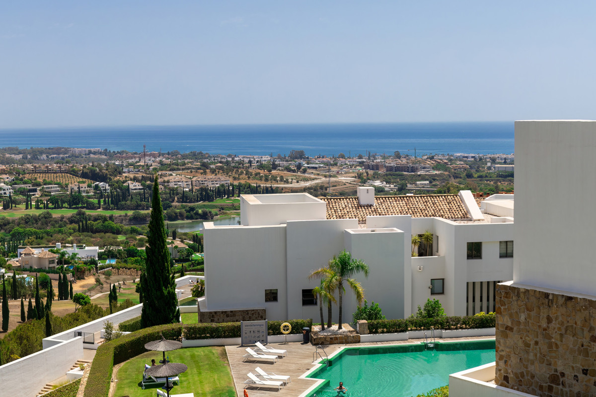 3 Bedroom Penthouse in Benahavís