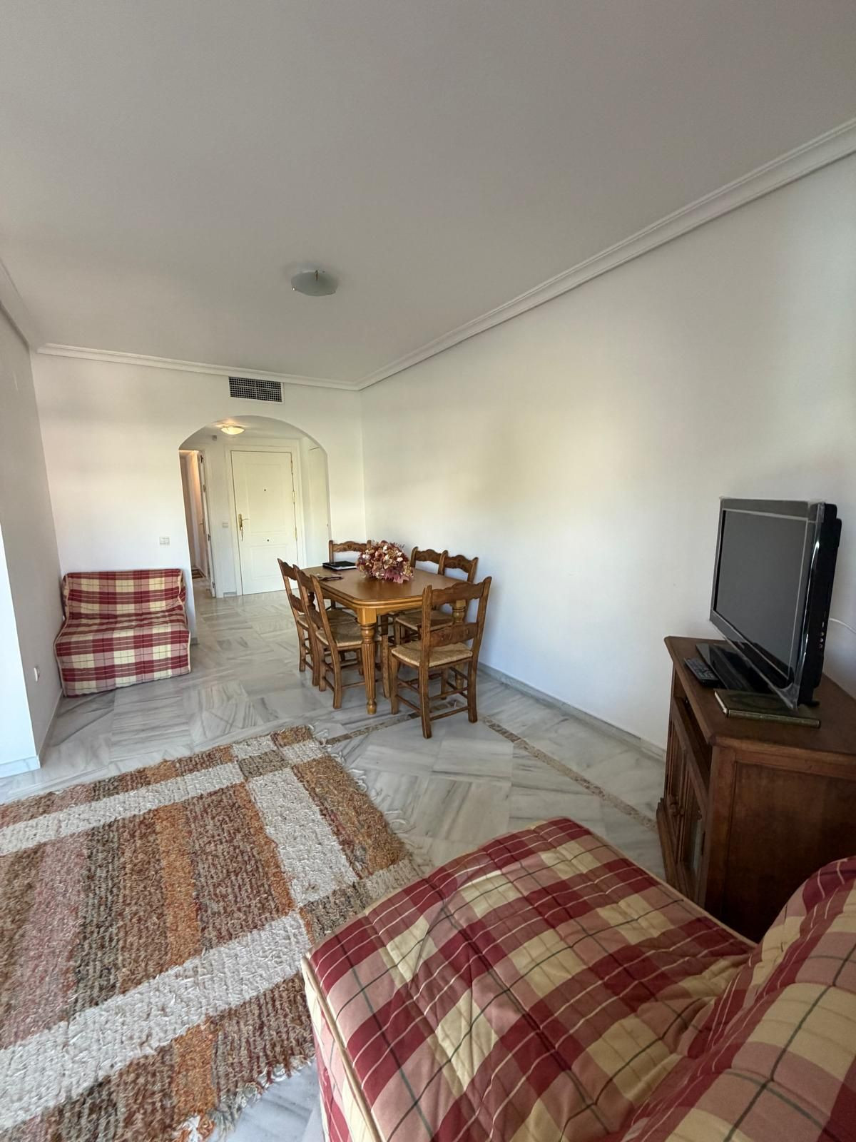 2 Bedroom Apartment in Marbella - Photo 12