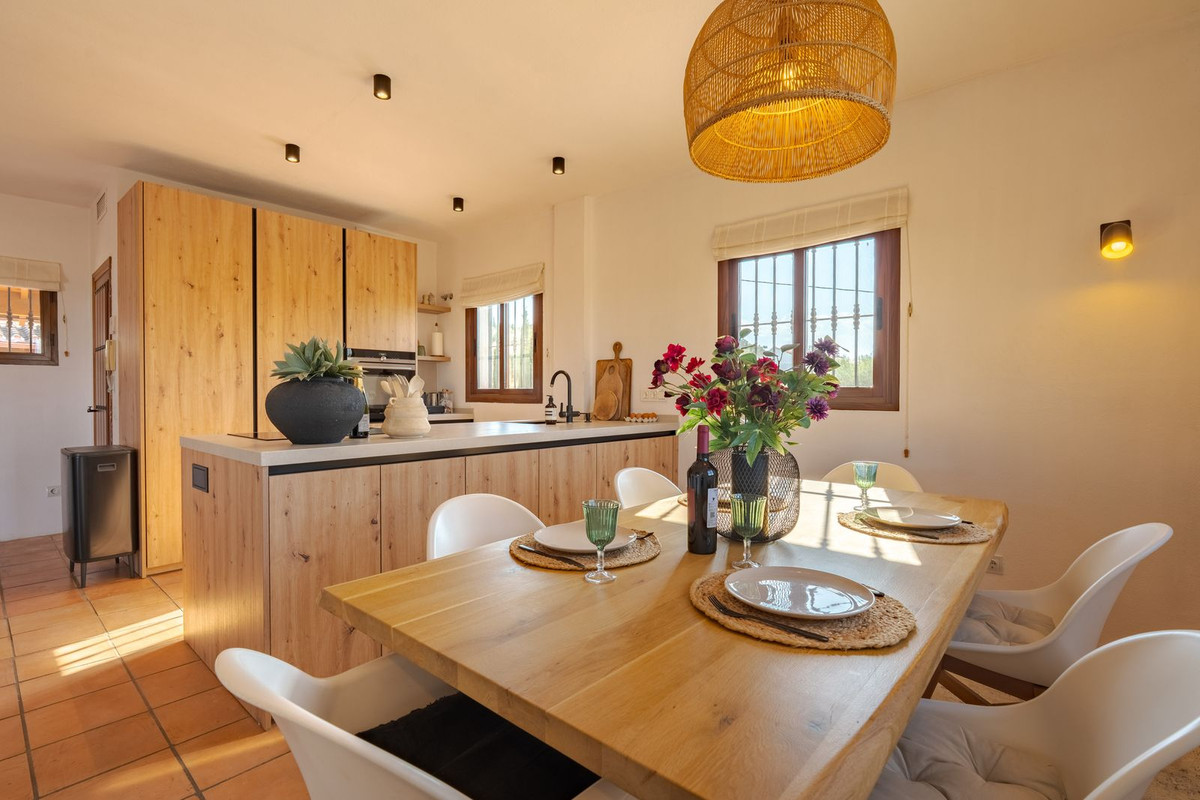 3 Bedroom Villa in Coín - Photo 20