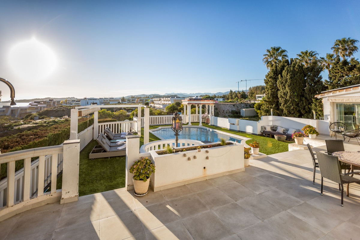 5 Bedroom Villa in Mijas - Photo 49