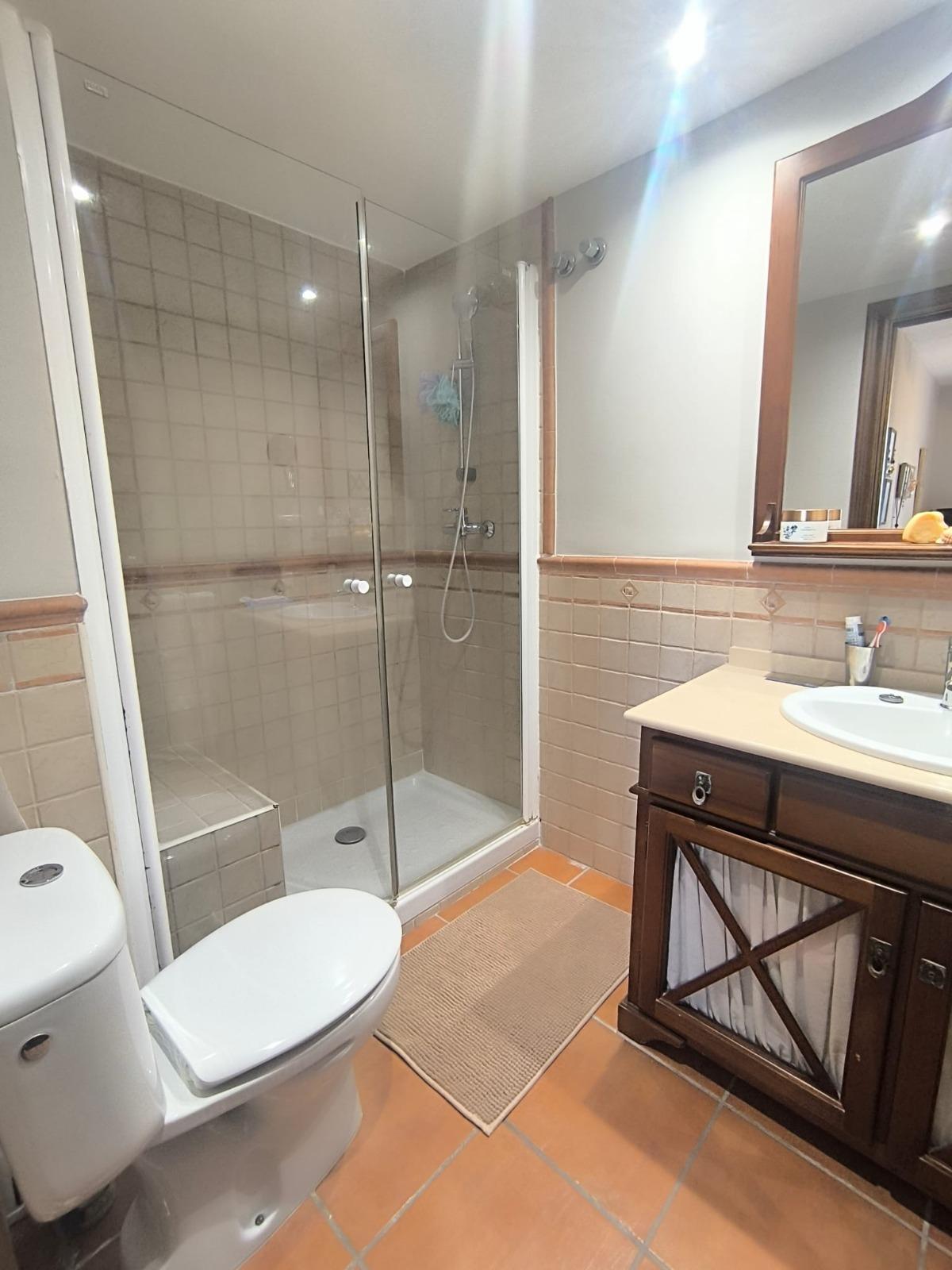 3 Bedroom Apartment in Fuengirola - Photo 18